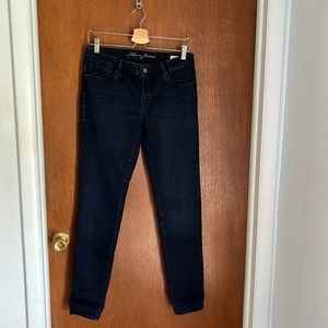 Mavi jeans “Alexa” mid rise skinny jeans. Size 30/32